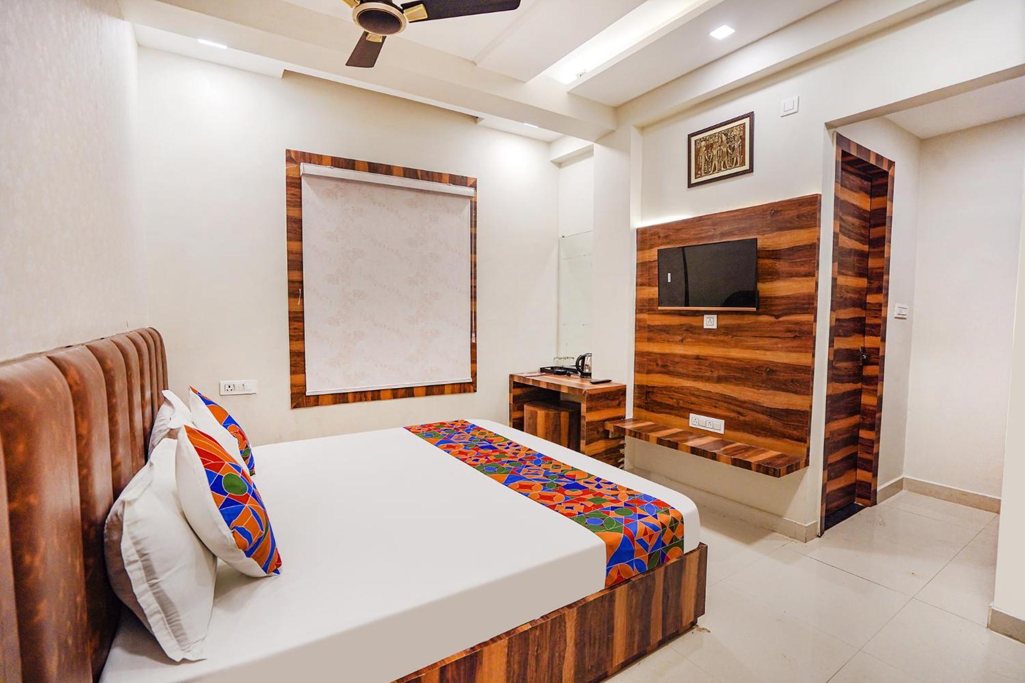 Fabhotel Ts Inn Faithfulganj Ngoại thất bức ảnh