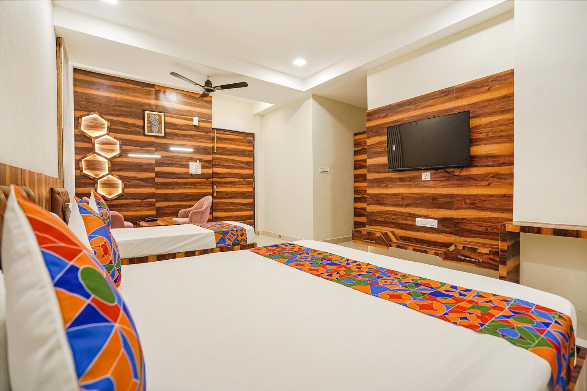 Fabhotel Ts Inn Faithfulganj Ngoại thất bức ảnh