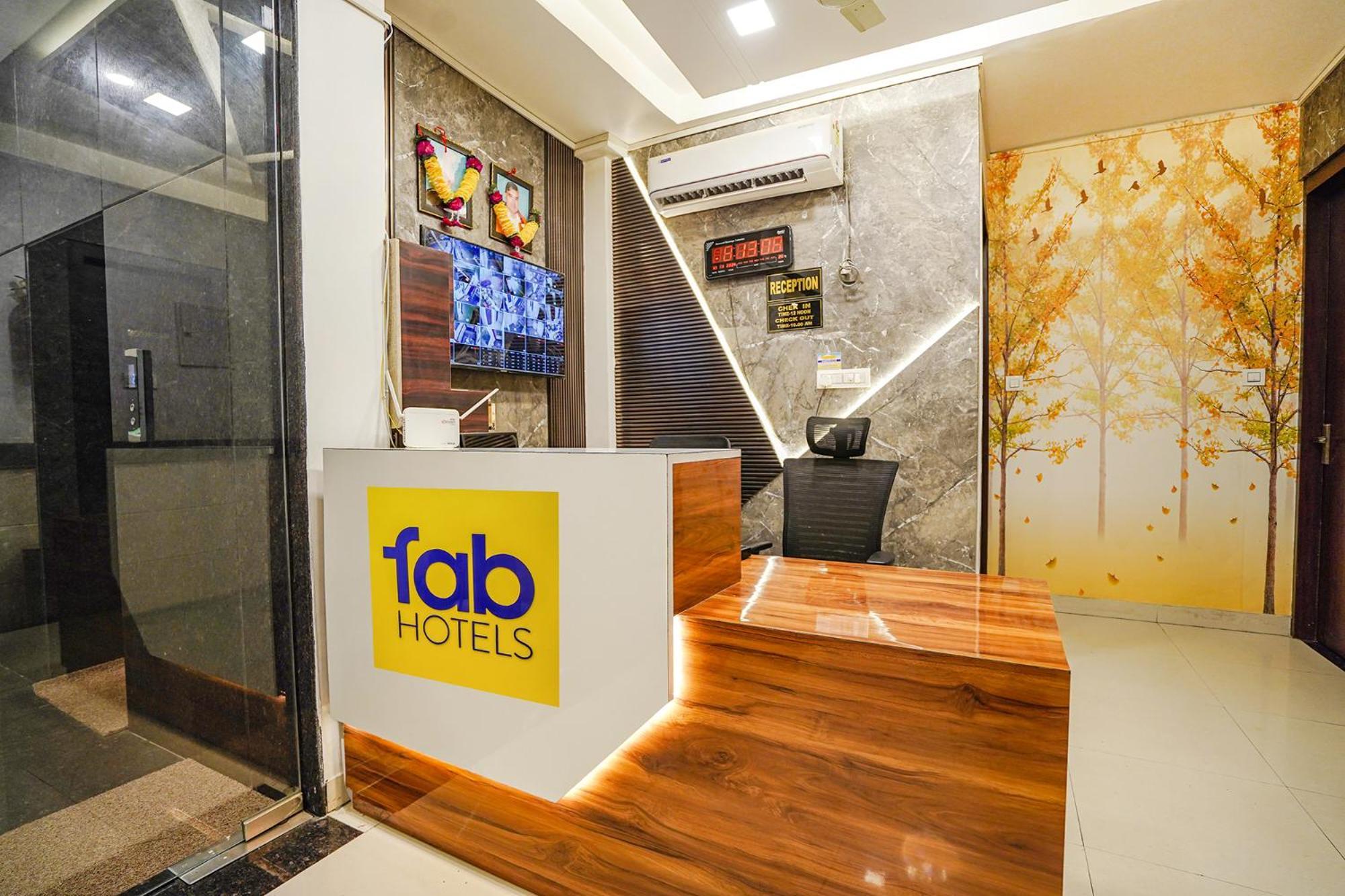 Fabhotel Ts Inn Faithfulganj Ngoại thất bức ảnh