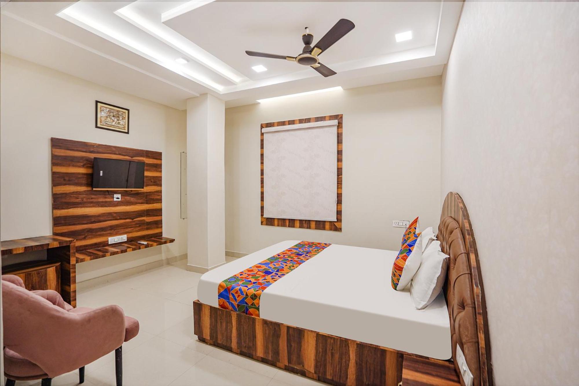 Fabhotel Ts Inn Faithfulganj Ngoại thất bức ảnh