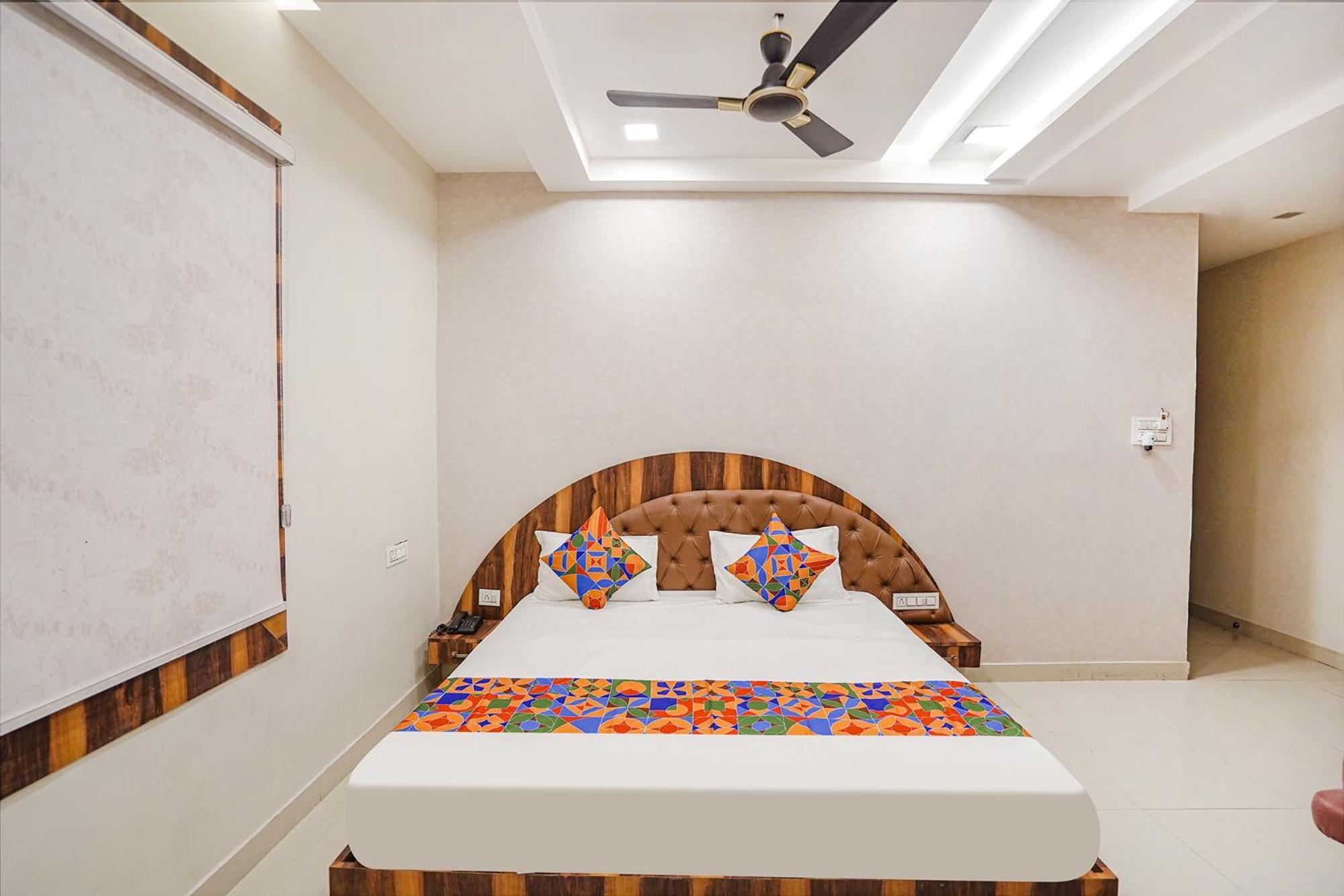 Fabhotel Ts Inn Faithfulganj Ngoại thất bức ảnh