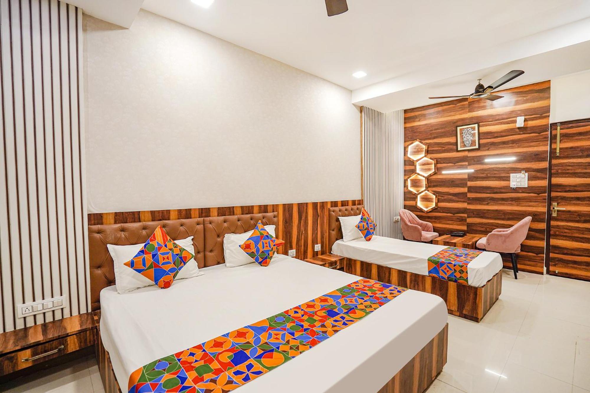 Fabhotel Ts Inn Faithfulganj Ngoại thất bức ảnh